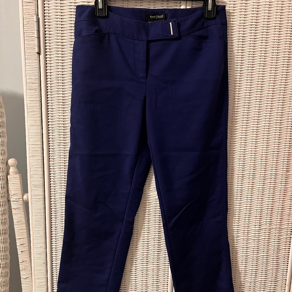 White House Black Market Royal Blue Perfect Form Slim Ankle 2 R, like new!
